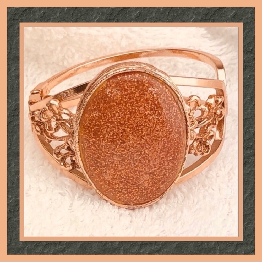VINTAGE GOLDSTONE COPPER CUFF